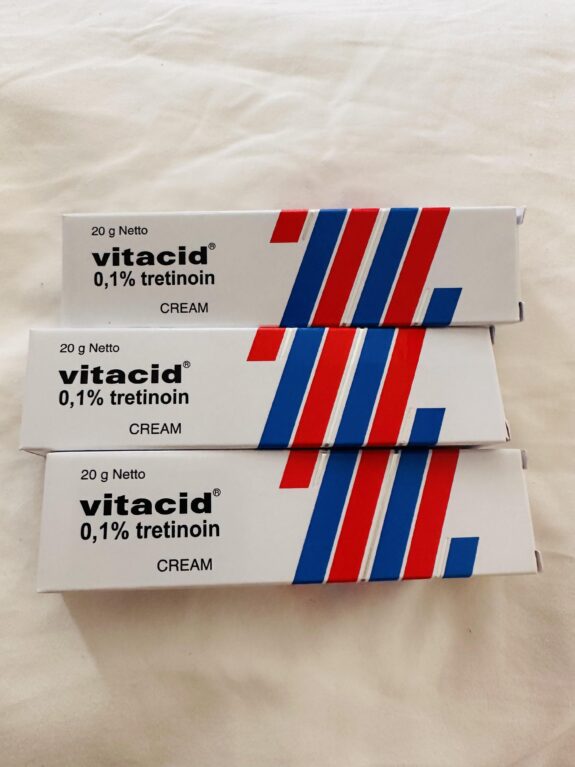 Vitacid Tretinoin 0.1% cream tube