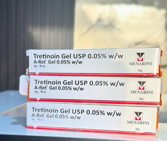Tretinoin cream tube.