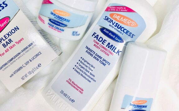 Hydroquinone cream, dermatologist-recommended.